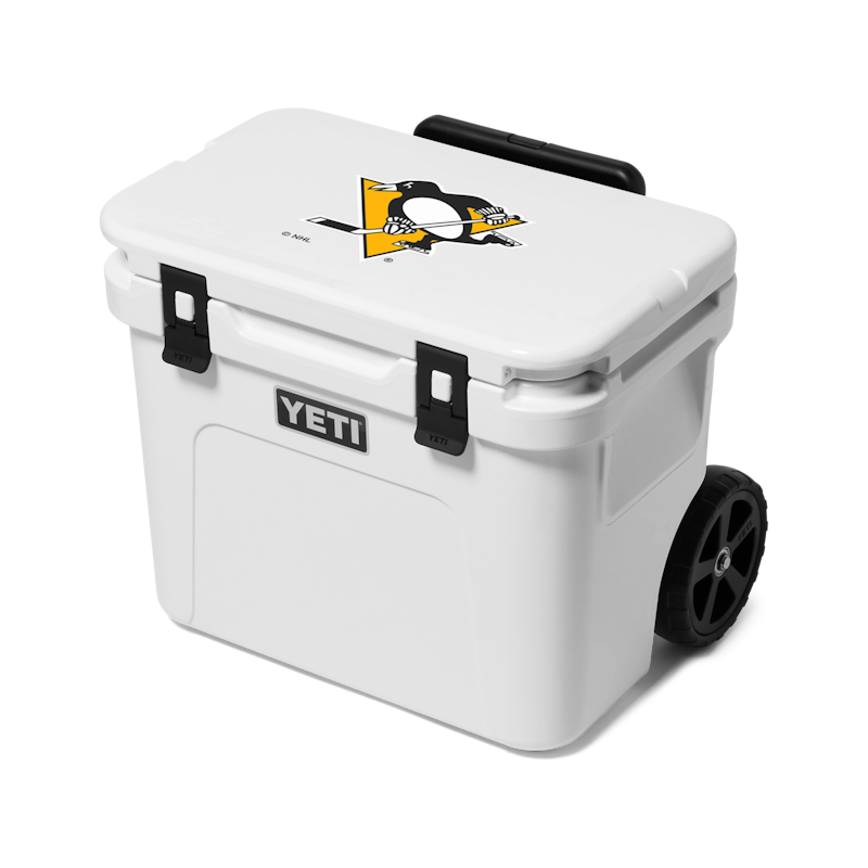 Pittsburgh Penguins Roadie® 32 Hard Cooler White